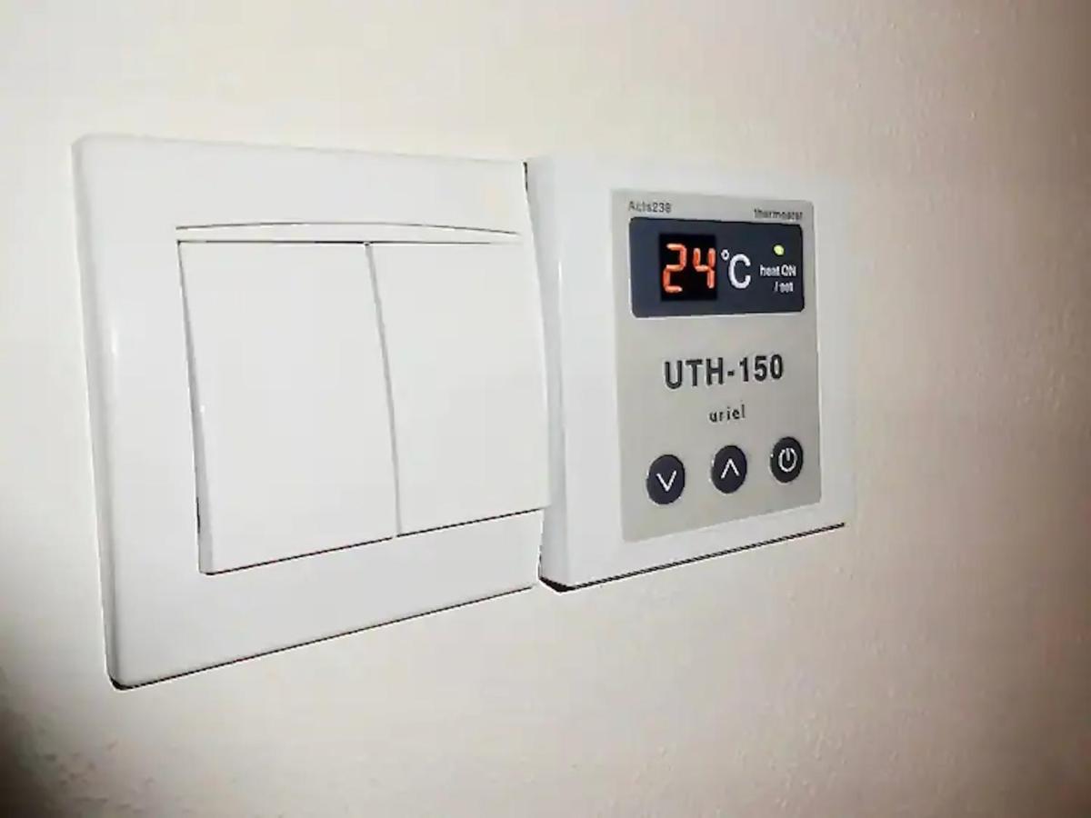 Ground Floor Apartment Prag Exteriör bild