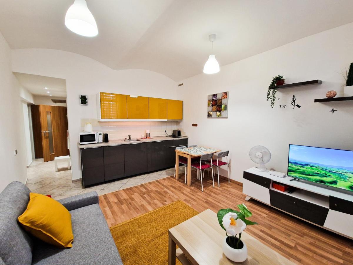Ground Floor Apartment Prag Exteriör bild